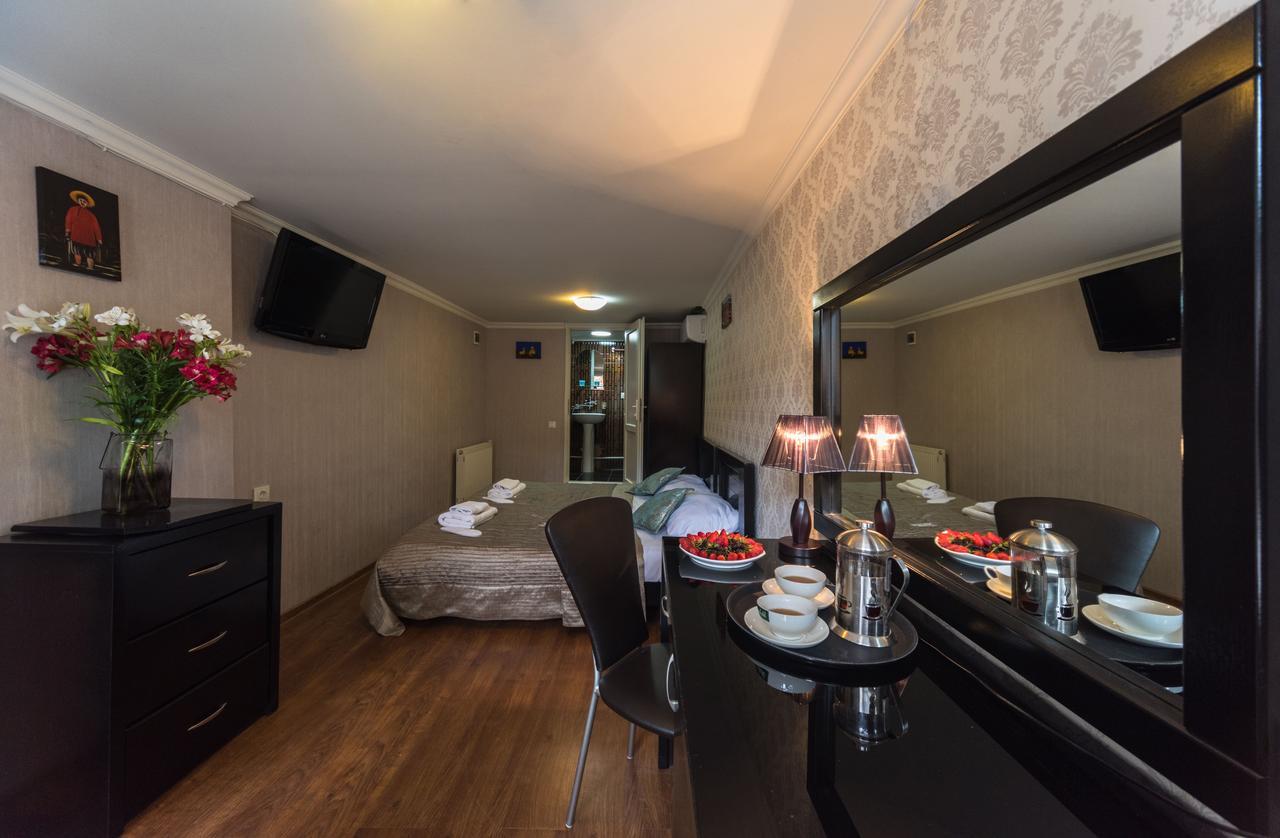 Gold Star Hotel تبليسي المظهر الخارجي الصورة
